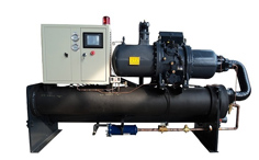 水冷螺桿中溫機(jī)組四機(jī)頭